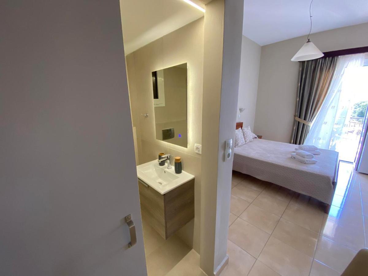 Hotel Pavlos - Studios Tolón Esterno foto