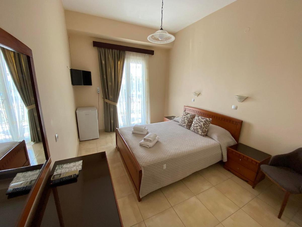 Hotel Pavlos - Studios Tolón Esterno foto