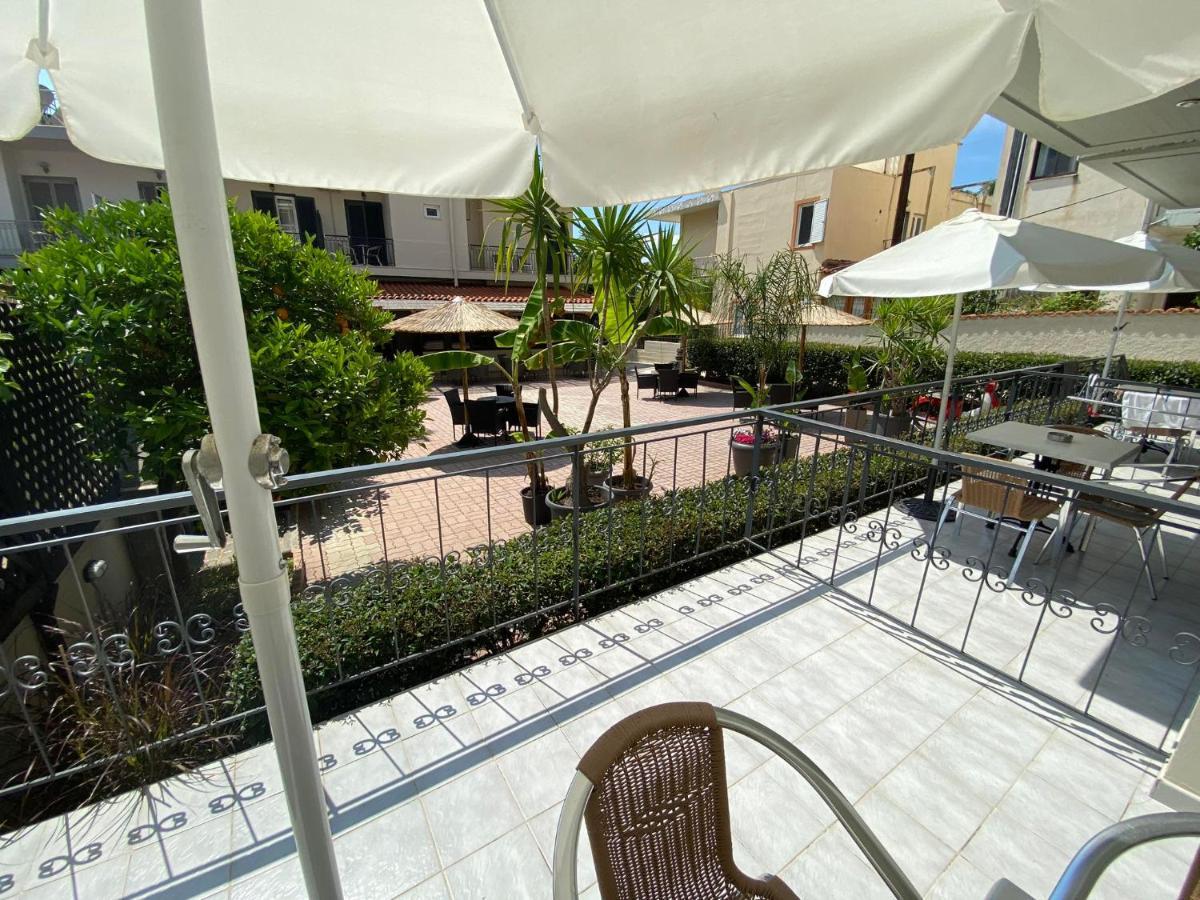 Hotel Pavlos - Studios Tolón Esterno foto