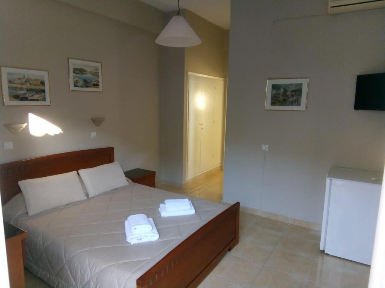 Hotel Pavlos - Studios Tolón Esterno foto
